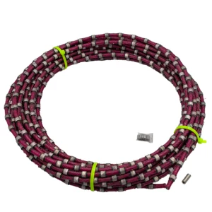 Linka diamentowa do cięcia granitu.